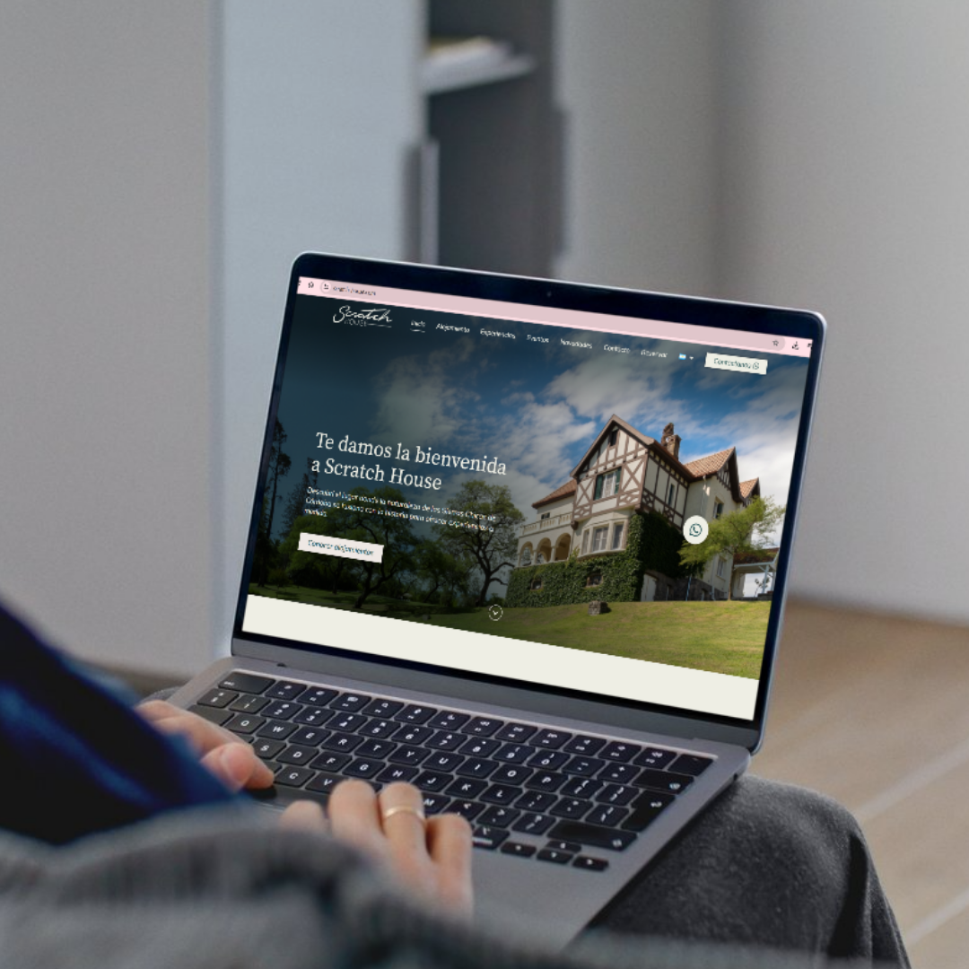 Sitio web Scratch House Mockup